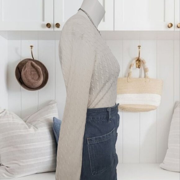 Tommy Hilfiger 100٪ Pima Cotton V Neck Cable Knit Pullover- Size M - Picture 7 of 15